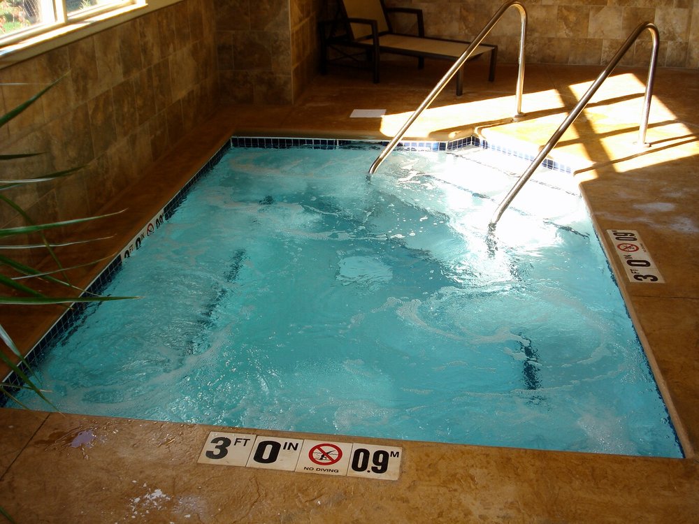 Sawatzky | Commercial Pool Hot Tub